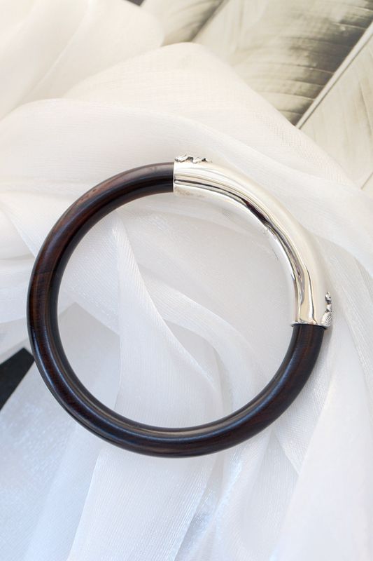 925 Sterling Silver Bracelet Handmade Inlaid Natural Ebony Elegant Ladies Closed Bracelet