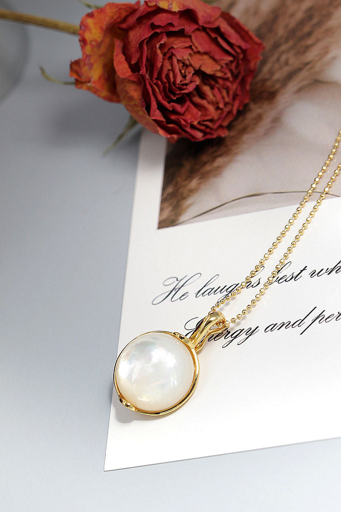 Natural Mother Of Pearl Shell 18K Gold Plated Pendant Classic Trendy Circular 925 Sterling Silver Pendant Lady Jewelry