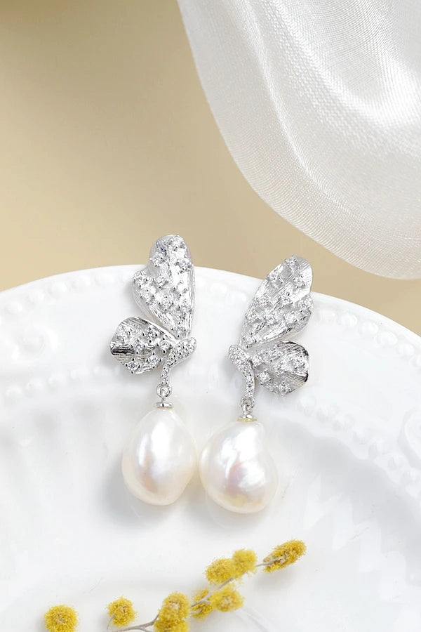 Authentic 925 Sterling Silver Earring Trendy Creative Butterfly Inlaid Natural Baroque Pearl Earring Elegant Lady Jewelry Gift